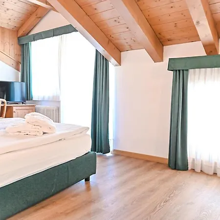 Alp Dolomiti Hotel Dimaro